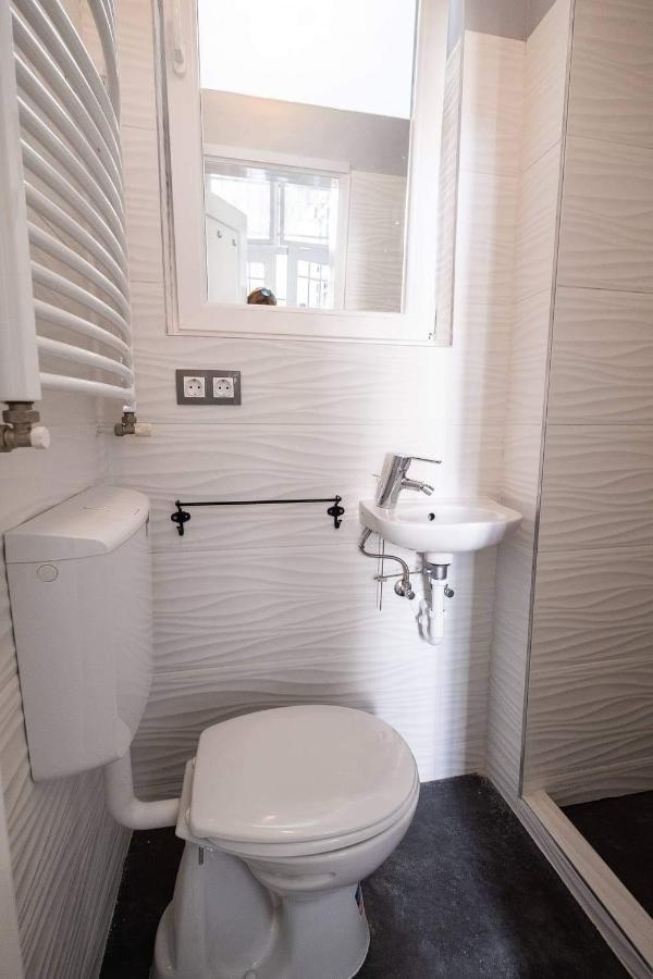V6 Apartment By Small Home Budapest Exterior photo