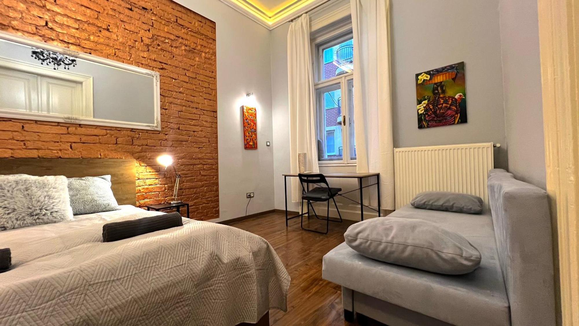 V6 Apartment By Small Home Budapest Exterior photo